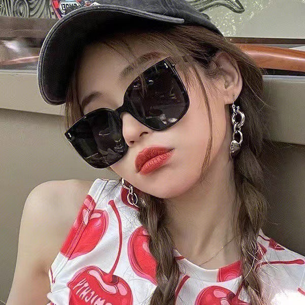 GM Fashion Square Sunglasses UV400 Protection for Driving Outdoor